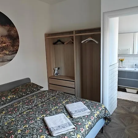Cher Amicis Apartamento *