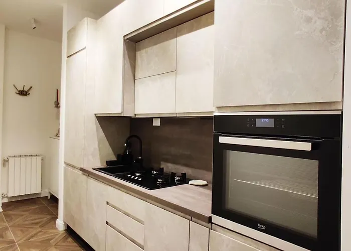 Cher Amicis Apartman *